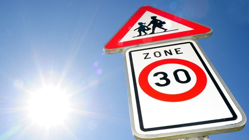 Hoe maak je het verkeer in de buurt van scholen veiliger?